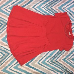 Kids 2 pice skirts and blouse